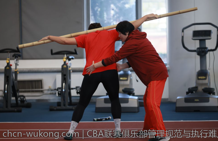 CBA联赛俱乐部管理规范与执行难点研究